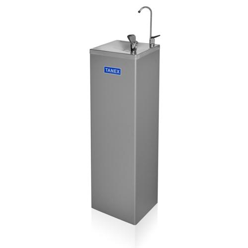 The Tanex water cooler from Canaletas is designed for any budget, providing the essential basic requirements. Basic and economical water fountain with all the essential features.